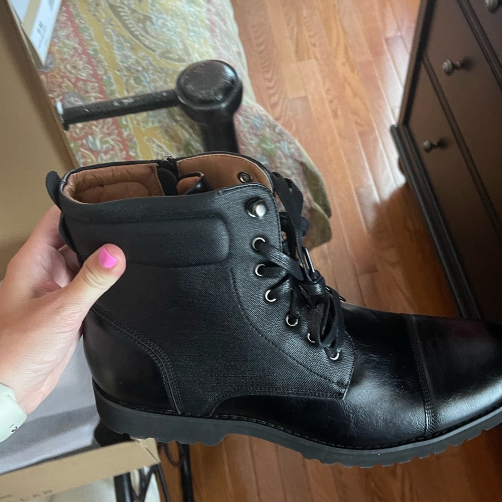Lace up black supply lab boot